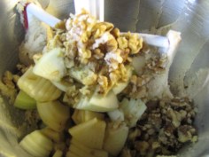 add apples walnuts and vanilla